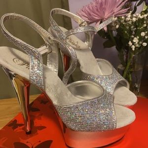 Platform heels (silver glitter)
